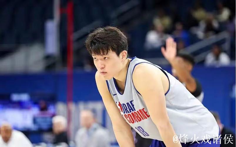 杨瀚森G联赛完美表现：18分10板豪取两双